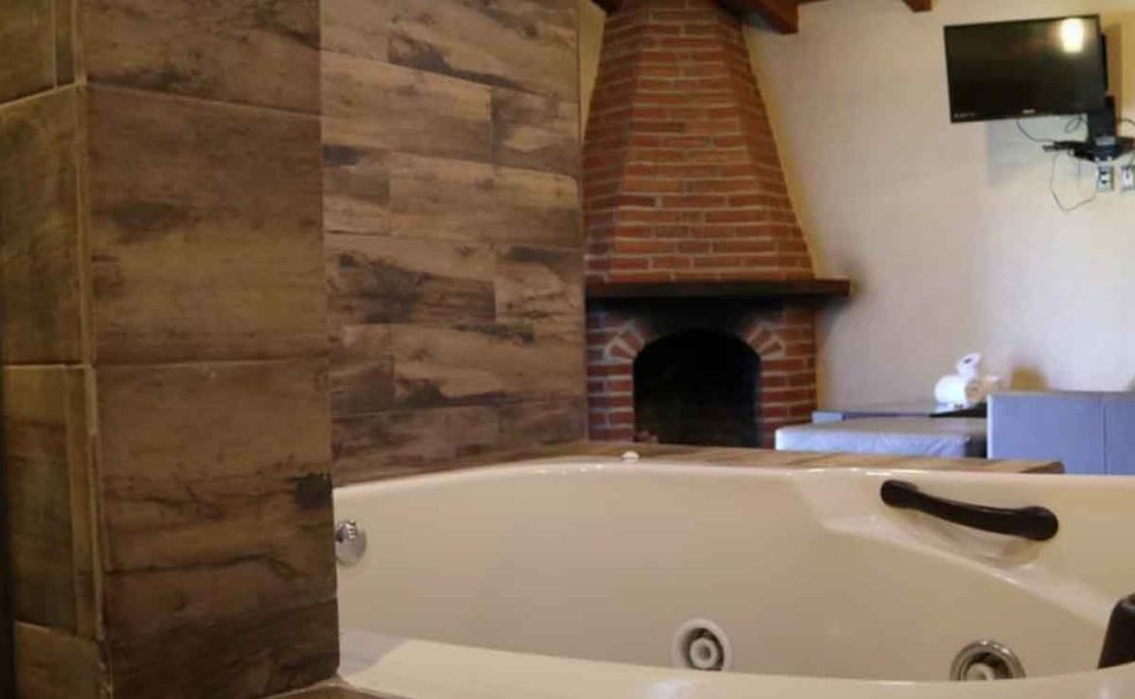 cabañas en mazamitla para parejas con jacuzzi 